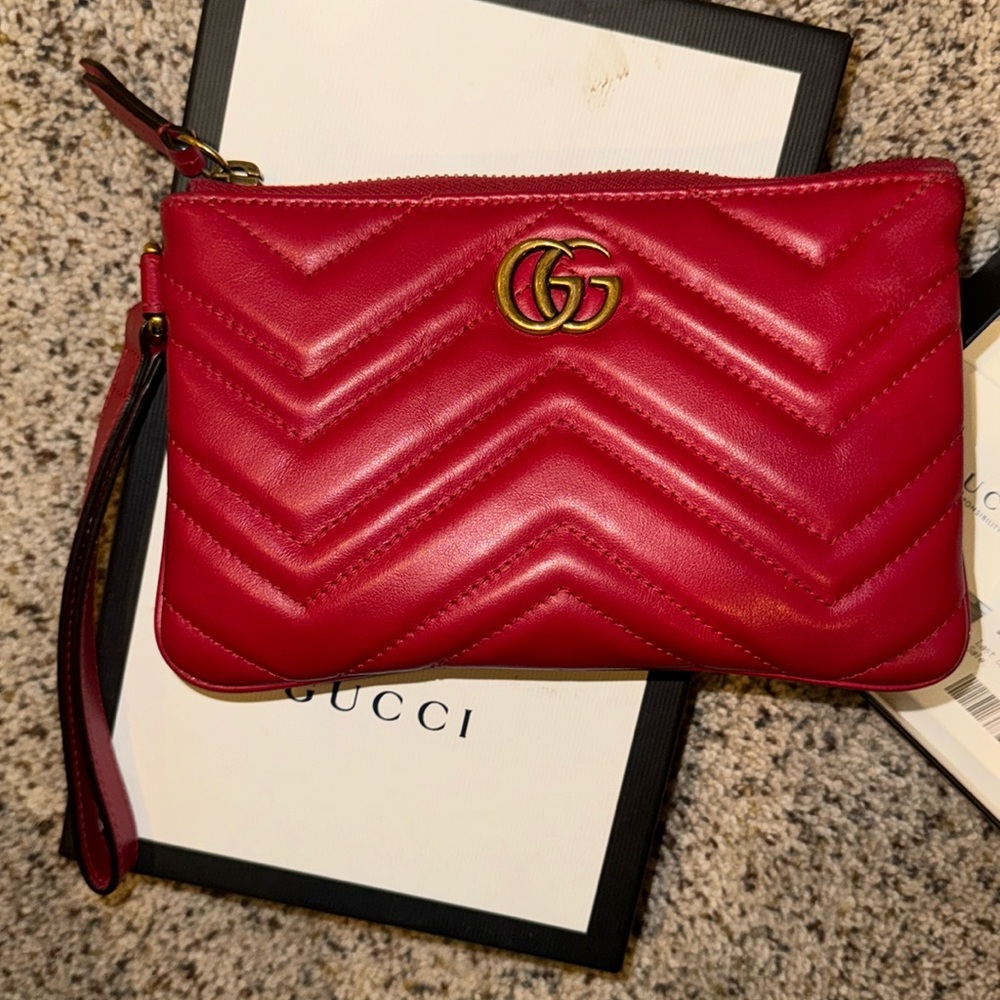 Authentic Gucci Marmont Wristlet